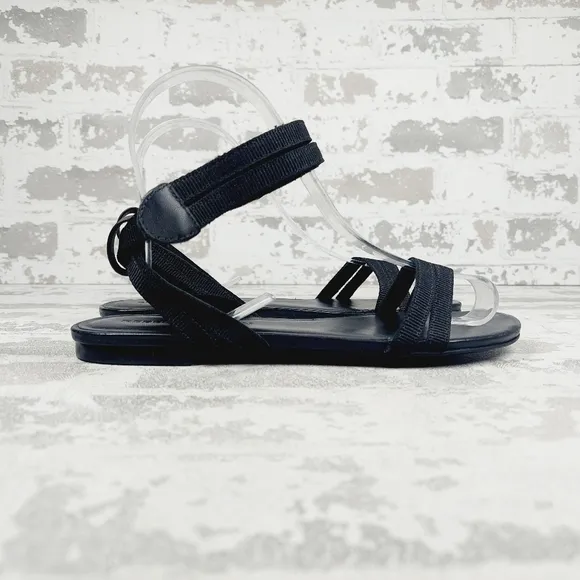 New Rebecca Allen The Flat Black Two-Strap Sandals D704