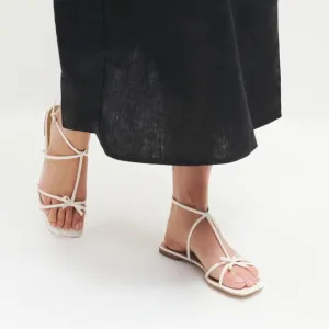 NEW Reformation white patent leather Maya bow sandals