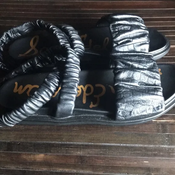 New SAM EDELMAN “VELMA” Leather Black Crocodile Print Ankle Wrap Sandals
