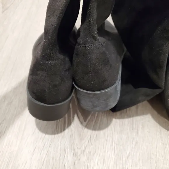 NEW Steve Madden Jody Black Tigh High Boots