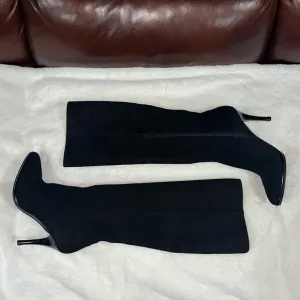 🔥🔥🔥NEW Stuart Weitzman Black Suede Knee High Boots High Heels