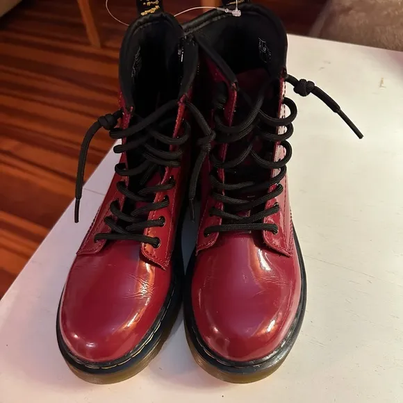 New unisex  red / burgundy Doc  martens boots.  New no box. Size 3 .