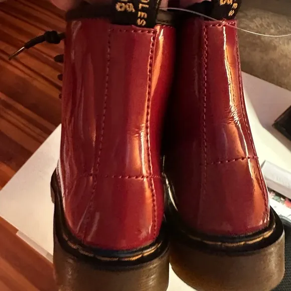 New unisex  red / burgundy Doc  martens boots.  New no box. Size 3 .