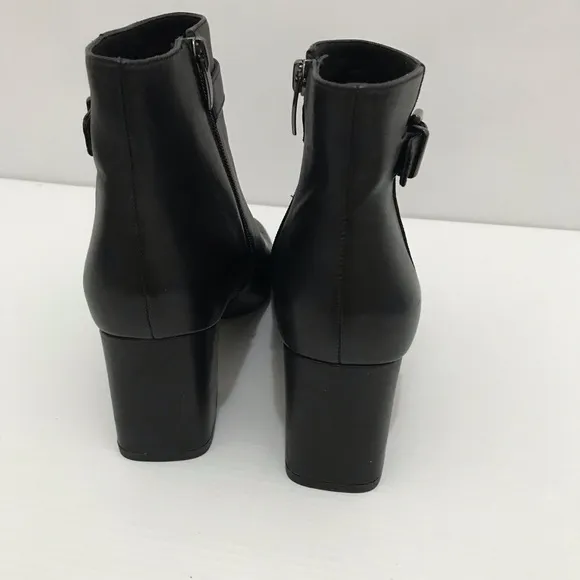 New Via Spiga Black Ankle Boots Size 8M