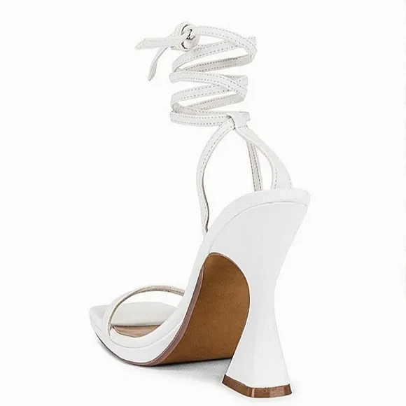 New w/Box Steve Madden Lafayette Faux Leather Lace-Up Leg Heeled Sandal Size 7.5