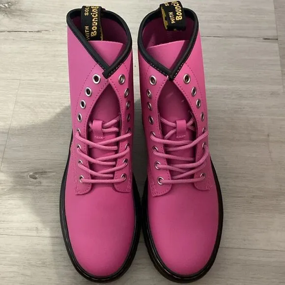 NEW -WOMEN'S DR. MARTENS ZAVALA COMBAT BOOTS- THRIFT PINK- Size 7