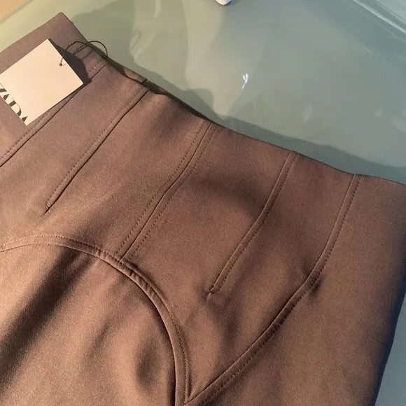 NEW Zara High Waist Structured Midi Skirt Size with Back Slit XXL