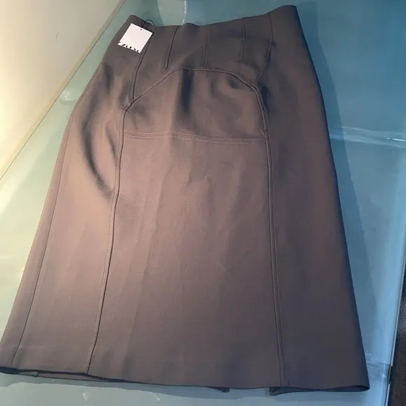 NEW Zara High Waist Structured Midi Skirt Size with Back Slit XXL