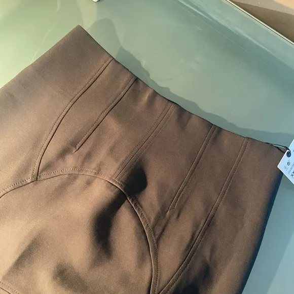 NEW Zara High Waist Structured Midi Skirt Size with Back Slit XXL
