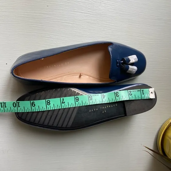 NEW ZARA Trafaluc navy blue tasseled ballet flats