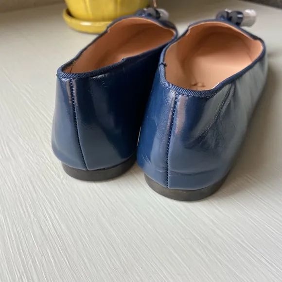 NEW ZARA Trafaluc navy blue tasseled ballet flats
