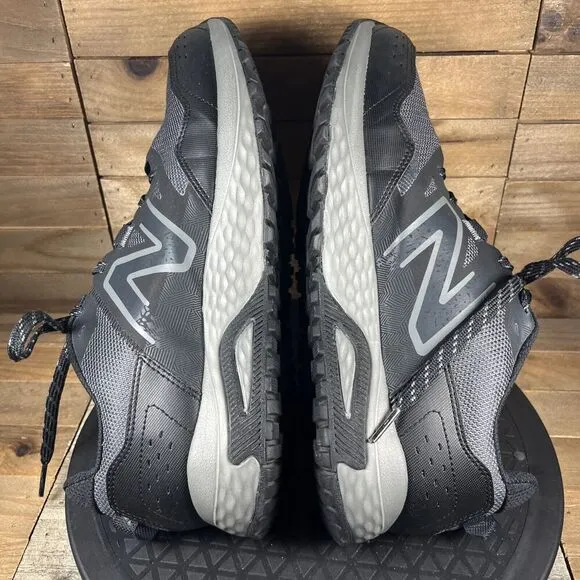 New Balance T410 V8 Mens Sz 10.5 4E Trail Running Black Sneakers NO INSOLES