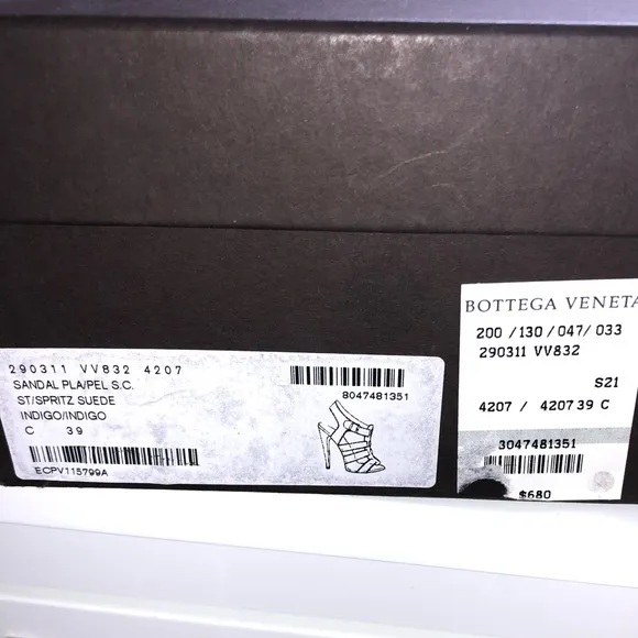 NIB Bottega Veneta PVC and Suede sandals size 39