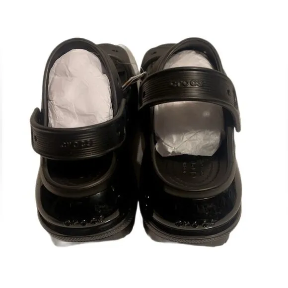 NIB Crocs Black Mega Crush Rubber Slip-on Open Toe trend logo Embossed Sandals 8