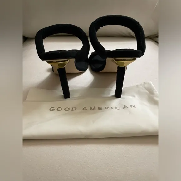 NIB Good American Terry Ankle Wrap Sandals Black Size 10