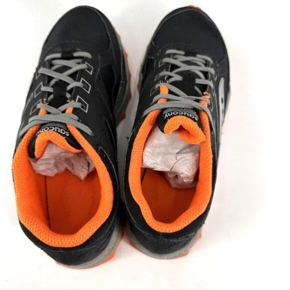 NIB Saucony Cohesion 14 Big Boys Lace To Toe Trail Sneakers Black Orange Size 4M