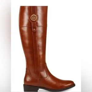 NIB Tommy Hilfiger Imina Almond Toe Knee High Boots Size 5.5