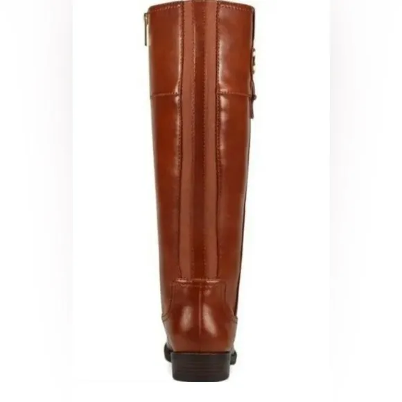 NIB Tommy Hilfiger Imina Almond Toe Knee High Boots Size 5.5