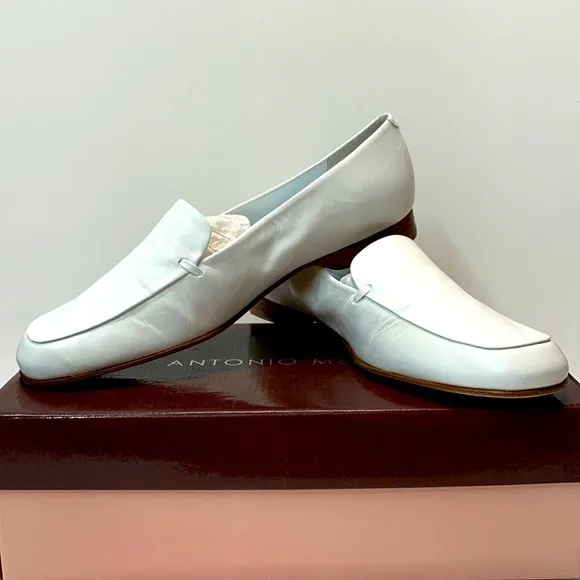 NIB White Loafers by Antonio Melani
