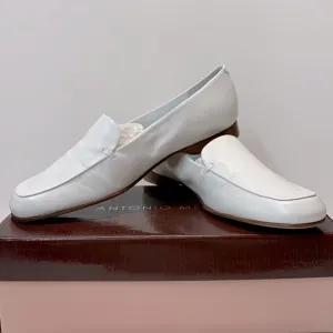 NIB White Loafers by Antonio Melani