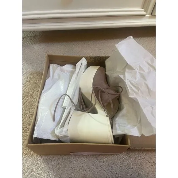 NIB Free People Zoe Closed Toe Wrap Platforms