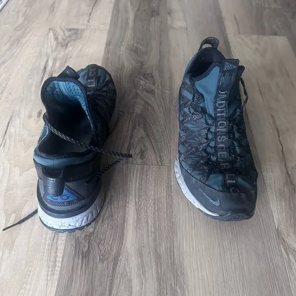 Nike ACG trail sneakers (used)