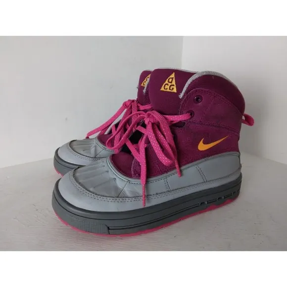 Nike ACG Woodside II 2 High Boots Size 1 Raspberry Red 524877-601