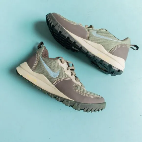 Nike ACG Y2K Vintage Brown Green Trail Running Lace Up Sneakers Size Womens 7