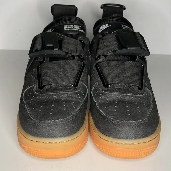Nike Air Force 1  Utility Men’s Black Sneakers Size US 8
