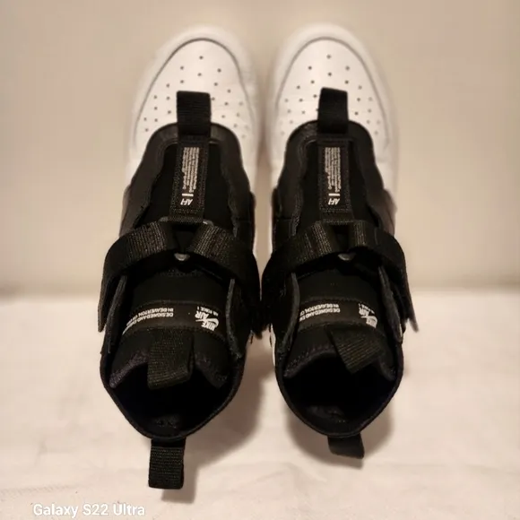Nike Air Force 1 Utility Mid