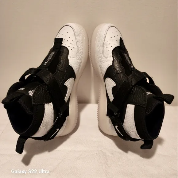 Nike Air Force 1 Utility Mid