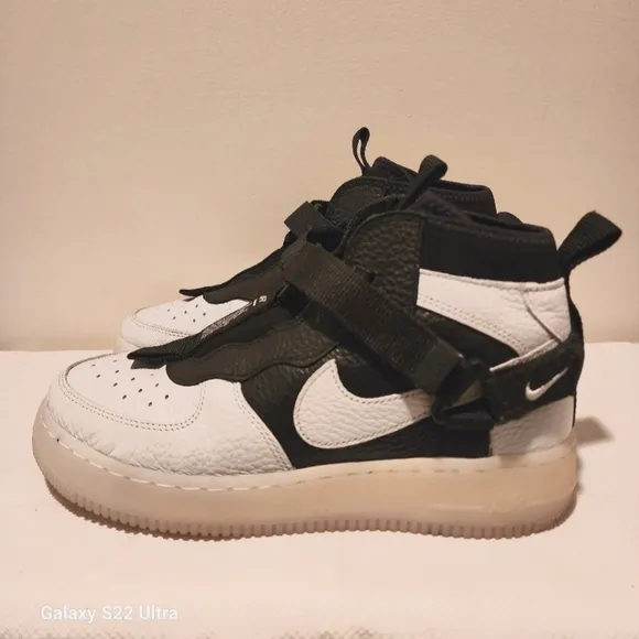 Nike Air Force 1 Utility Mid