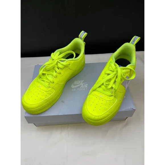 Nike Air Force1 LV8 Utility Boy's Neon Sneakers/Shoes 7Y SKU 5332