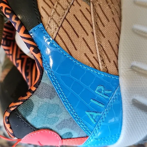 Nike Air Humara Men's Size 12 Sneakers in Like New Condition