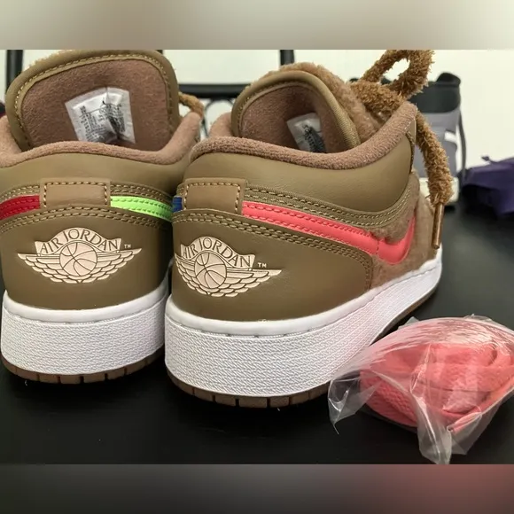 Nike Air Jordan 1 Low Utility GS Teddy Bear ADORABLE Shoes RARE Sneakers