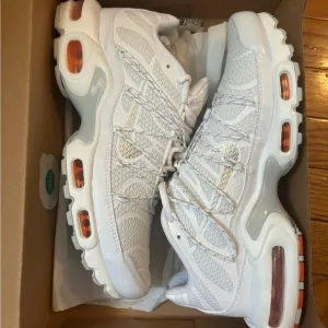 Nike Air Max White/pure platinum men’s size 9 Utility