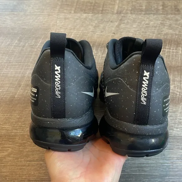 Nike Air Vapormax Utility Run Men’s 11 Black Reflective Sneakers AQ8810-003