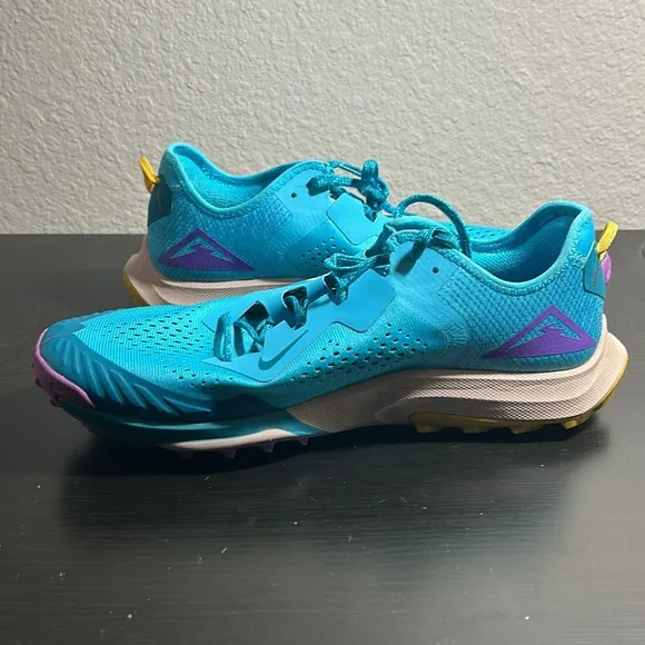 Nike Air Zoom Terra Kiger 7 Sneakers
