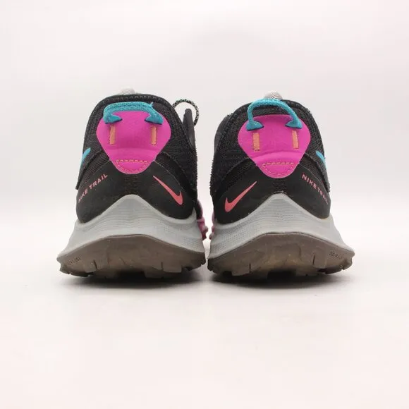 Nike Air Zoom Terra Kiger 8 Trail Men's Size 9 Sneakers Lace Up Athletic Shoes