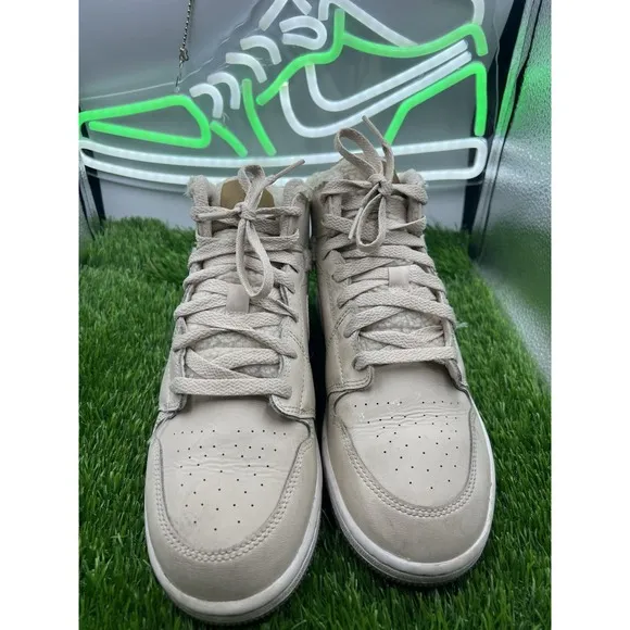 Nike Boys Air Jordan 1 Mid Utility DO2207-264 White Basketball Shoes Sneakers 7Y