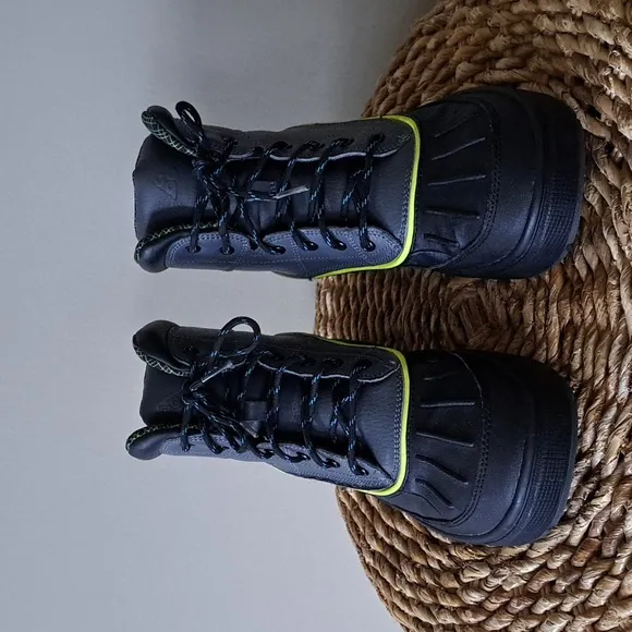 Nike Boys Youth ACG Woodside High Top Sneaker Boots Padded Black/Grey S-6.5