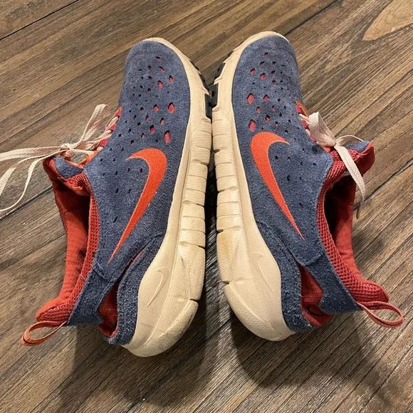 Nike Free Run Trail Thunder Blue Suede Sneakers Orange Accent CW5814-400 Men 13