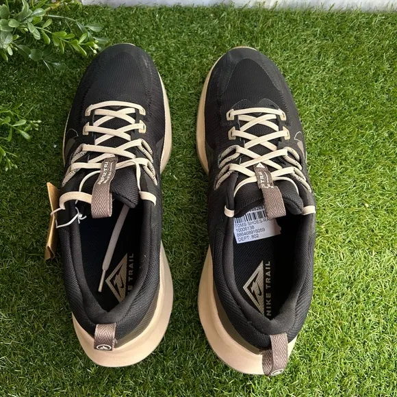 Nike Juniper Trail 2 Next Nature&quot;Black/Khaki/Sanddrift/Ironstone&quot;Men size 10.5