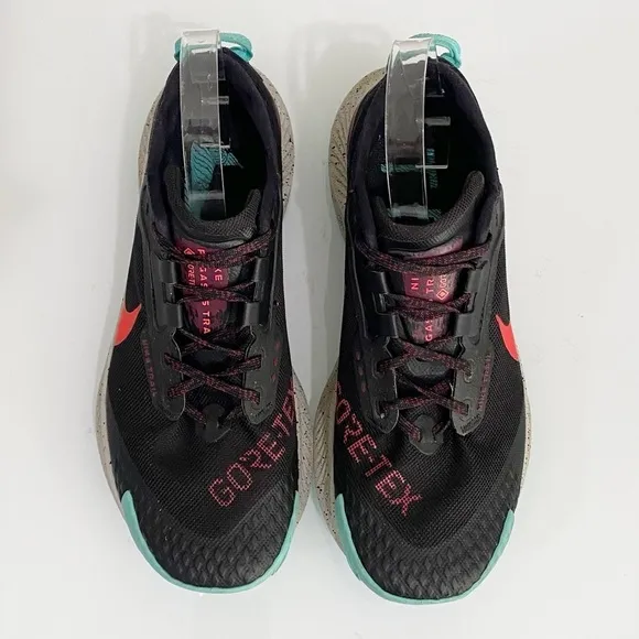 NIKE Men’s Pegasus Trail 3 Gore Tex Sneakers DC8793-002 Black Crimson Size 7.5