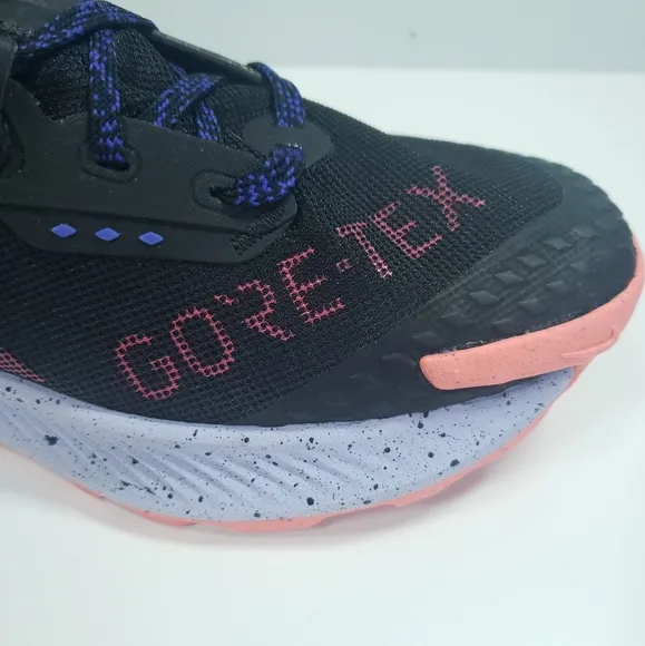 Nike Pegasus Trail 3 GTX Core-Tex Black Flash Crimson Hiking Sneakers Women 9.5