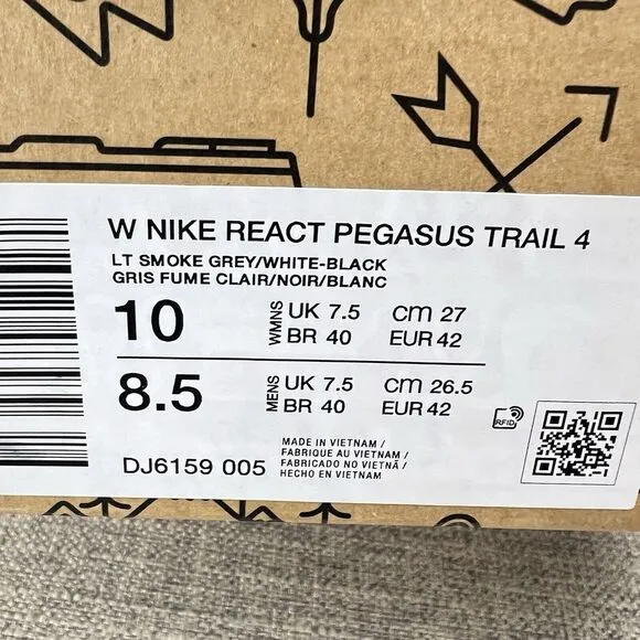 Nike React Pegasus Trail 4 Light Smoke Running Shoe DJ6159-005 Womens Size 10