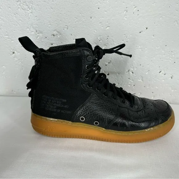 Nike SF Air Force 1 Mid size 8 Black/Gum Urban Utility Sneakers