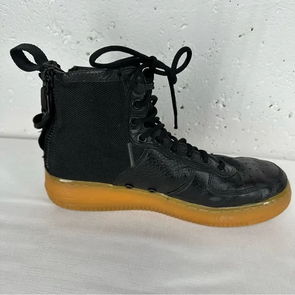 Nike SF Air Force 1 Mid size 8 Black/Gum Urban Utility Sneakers