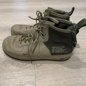Nike SF Airforce 1 Mid Urban Utility Shoes