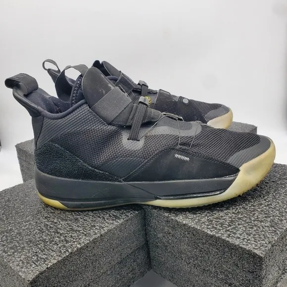 Nike Shoe Men 10 Air Jordan 33 XXXIII AQ8830-002 Utility Blackout Sneakers